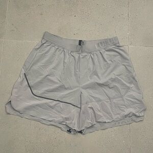 lululemon athletica Men's Light Gray Athletic Shorts